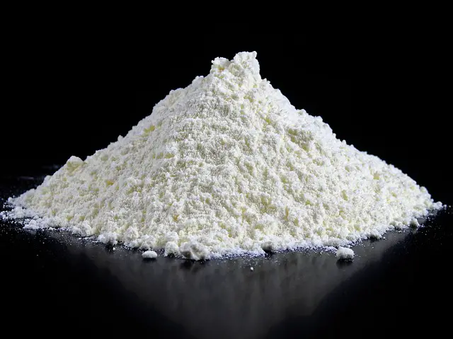 Can you use flour in an air fryer? - Emborahome